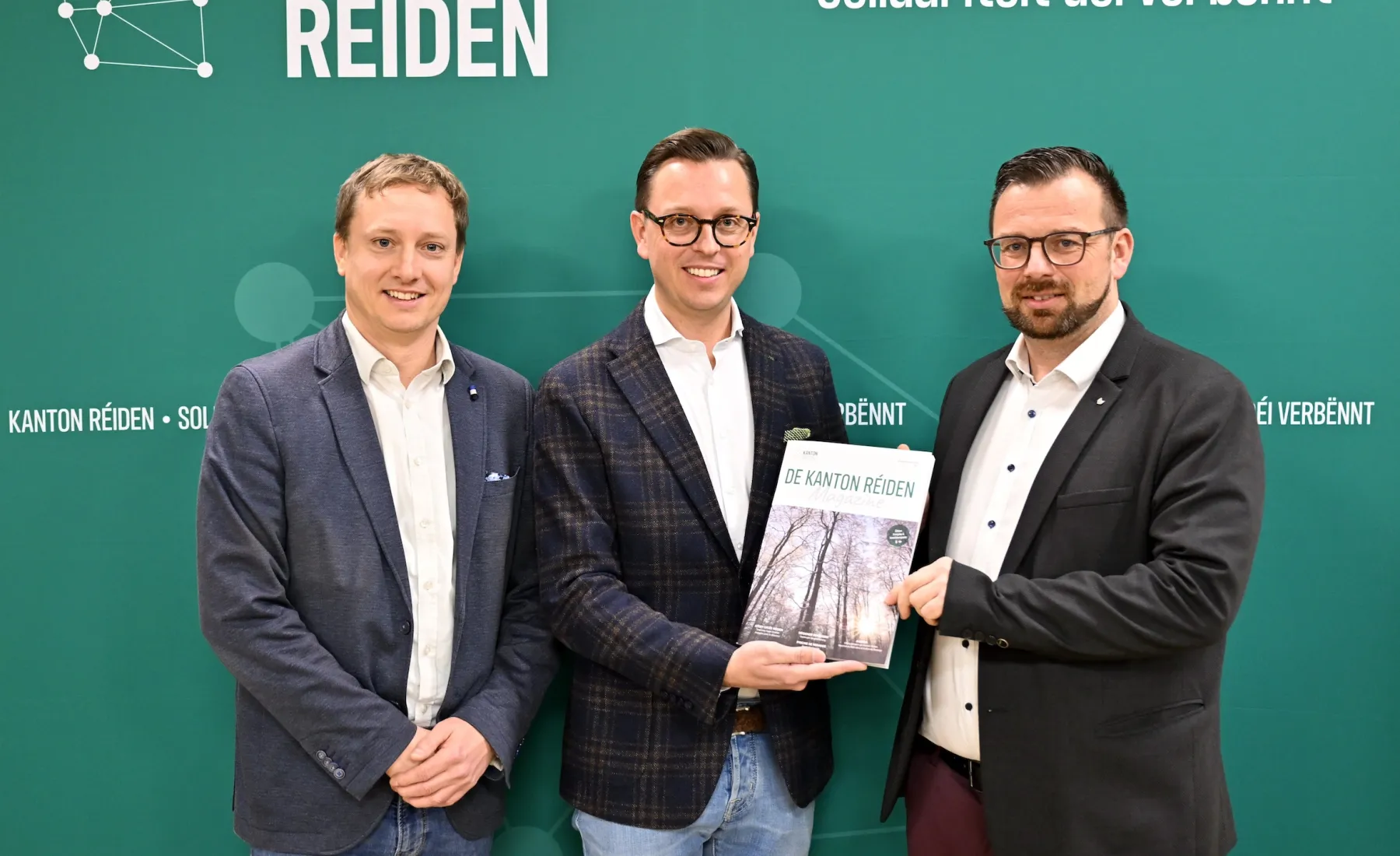 Présentation nouveau magazine avec les responsables politiques